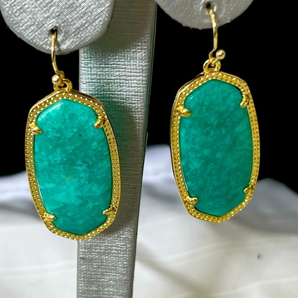 NWOT Rare & Retired Kendra Scott Elle Earrings Amazonite & Yellow Gold SO RARE! - Picture 2 of 8